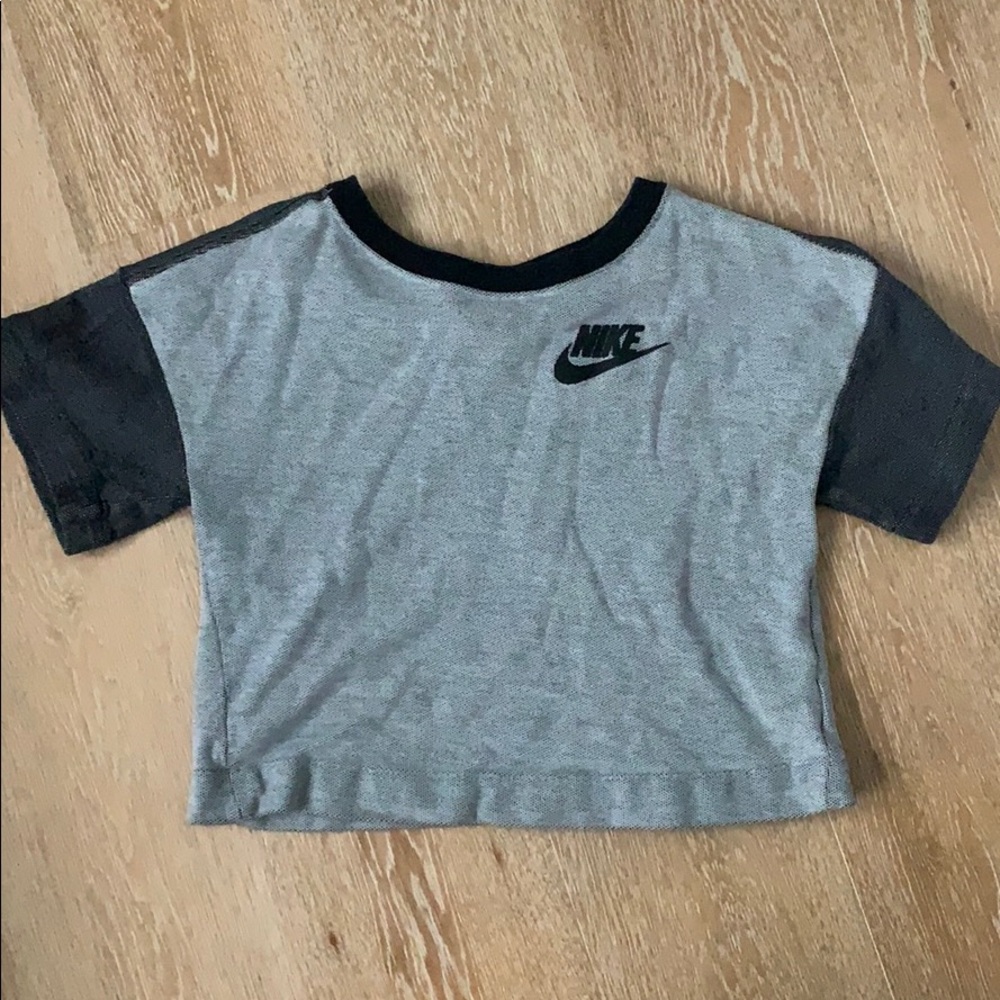 100% cotton Nike two tone grey t-shirt